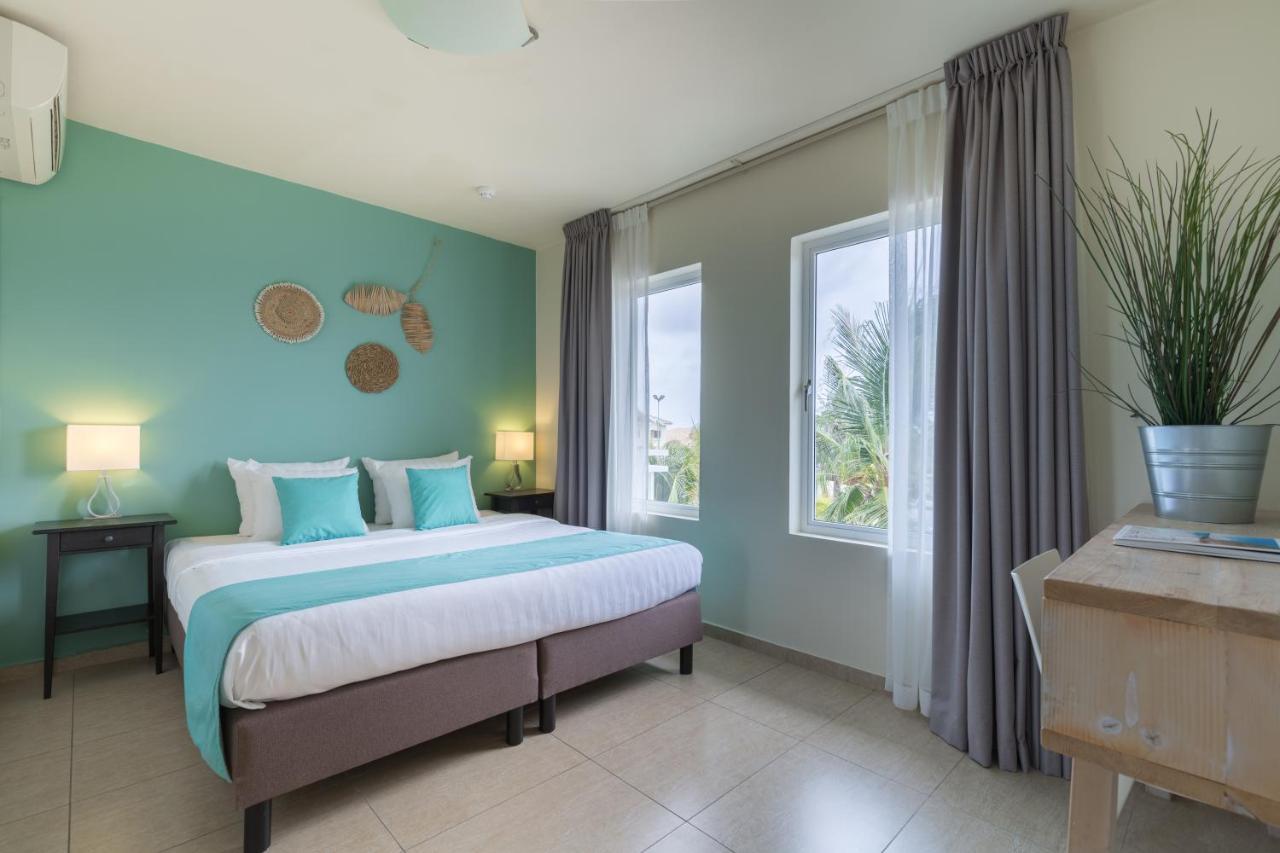 Dolphin Suites & Wellness Curacao Willemstad Kültér fotó