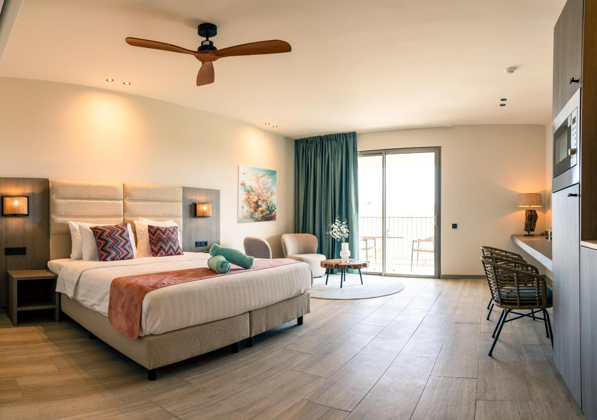 Dolphin Suites & Wellness Curacao Willemstad Kültér fotó