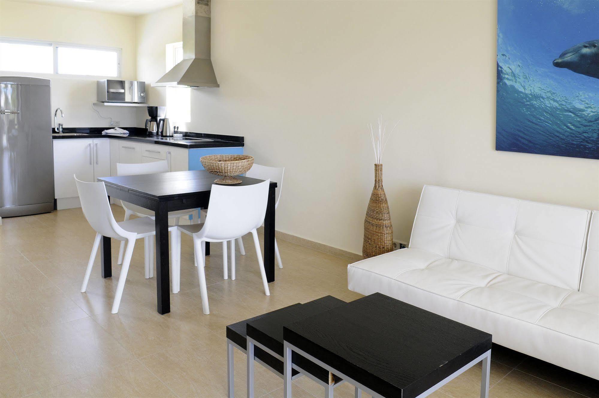 Dolphin Suites & Wellness Curacao Willemstad Kültér fotó