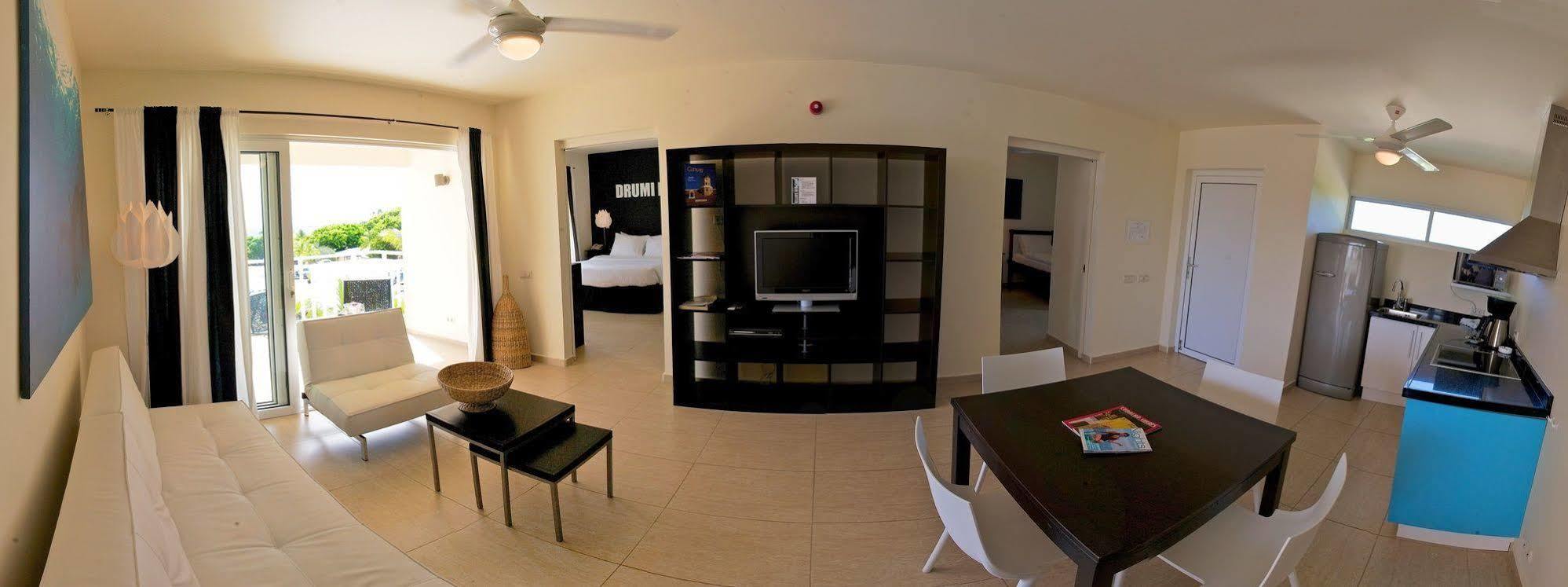 Dolphin Suites & Wellness Curacao Willemstad Szoba fotó